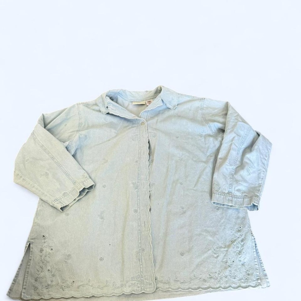 Susan Bristol Button Up